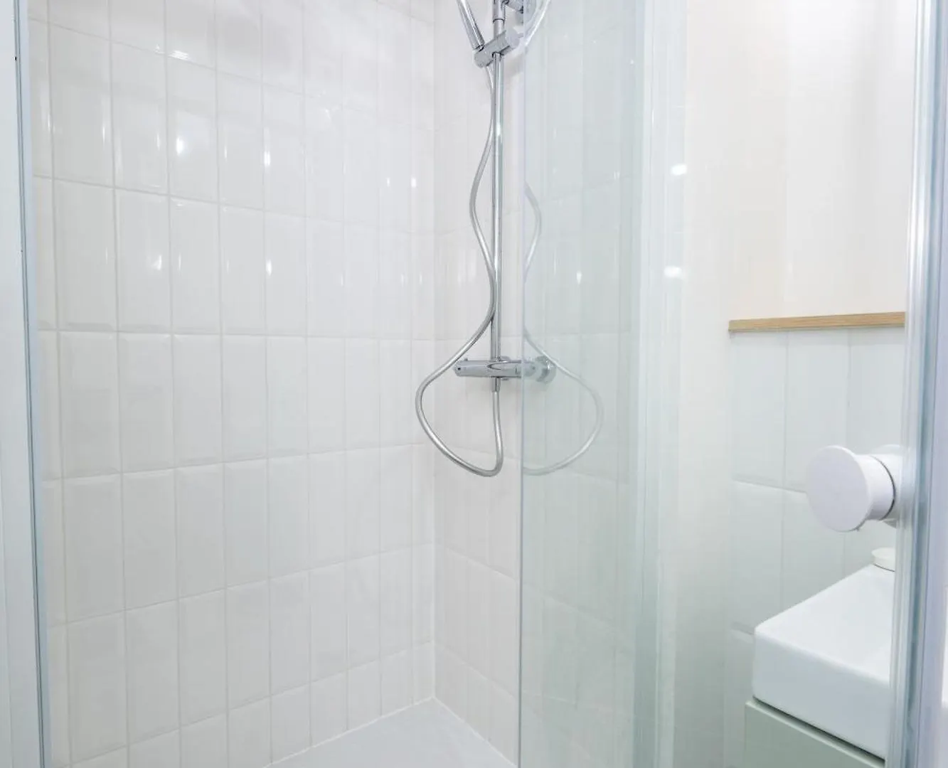 Massy Palaiseau Tgv - Rer B&C - Free Parking Apartment France